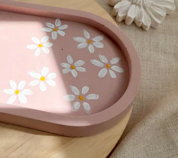 Pink Oval Base - Daisy