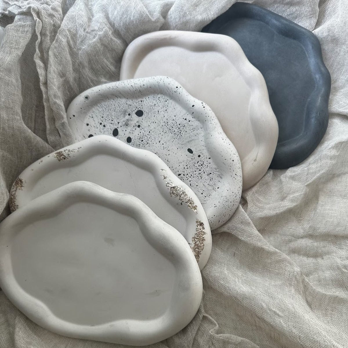 Cloud Irregular Concrete Tray, Jewelry Perfume Tray, Coffee Tray.