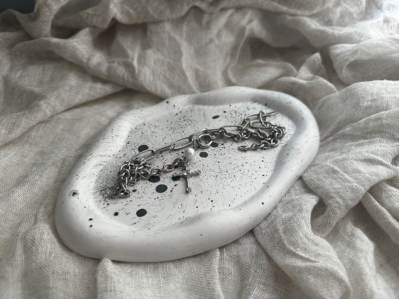 Cloud Irregular Concrete Tray, Jewelry Perfume Tray, Coffee Tray.