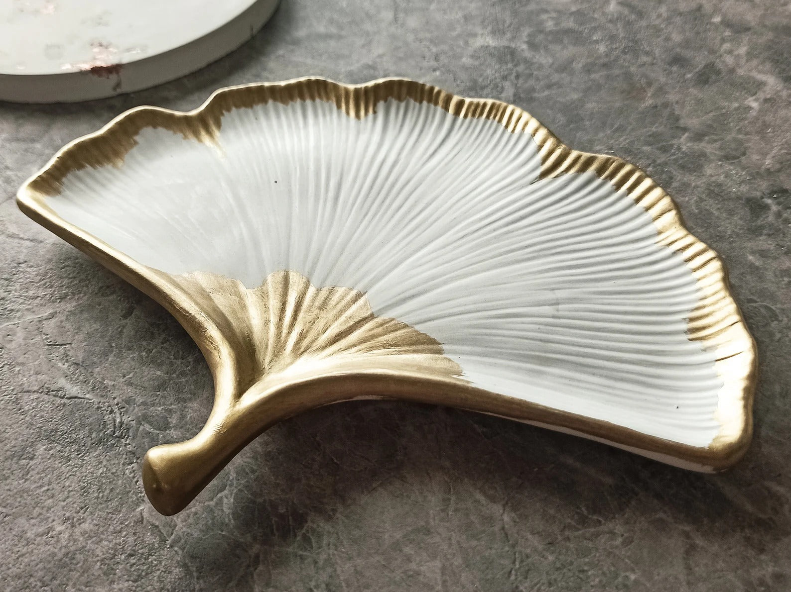 Gingko Tray.